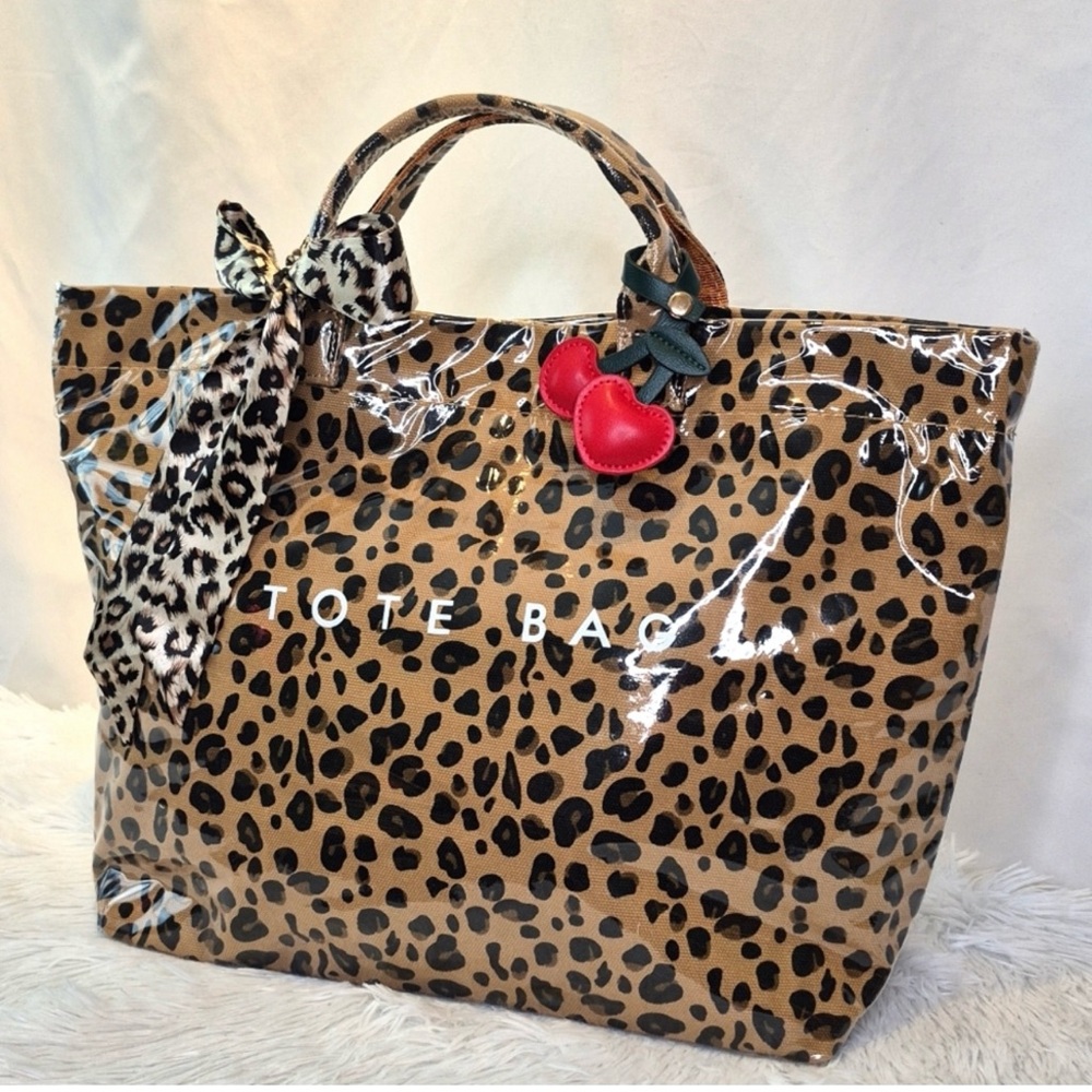 Leopard Print Tote Bag with a Beautiful Accent - Picture 3 of 11